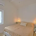 Villa Renovee Au Cap Brun
